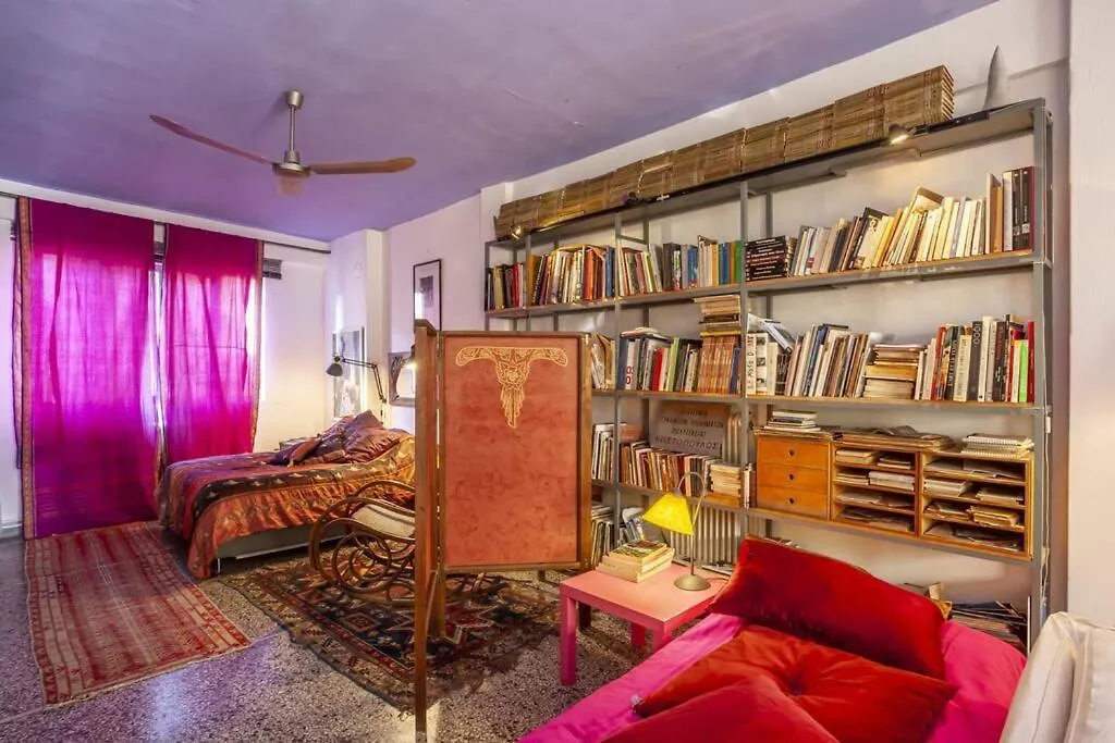 Unique Loft- Thessaloniki Down Town Apartment